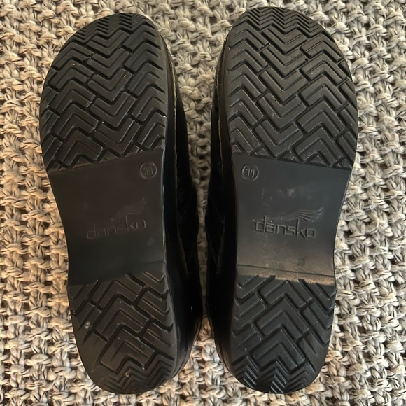 Black Paisley Print Dansko Clogs - Picture 4 of 6